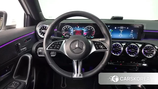 Mercedes-Benz A-Class W177 2024 Белый из Кореи, фото 3