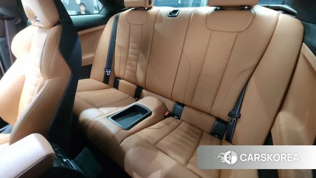 BMW M2 (G87) 2023 Белый из Кореи, фото 3