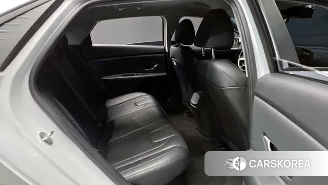 Hyundai Avante Hybrid (CN7) 2021 Белый из Кореи, фото 3