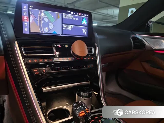 BMW 8 Series (G15) 2023 Белый из Кореи, фото 3