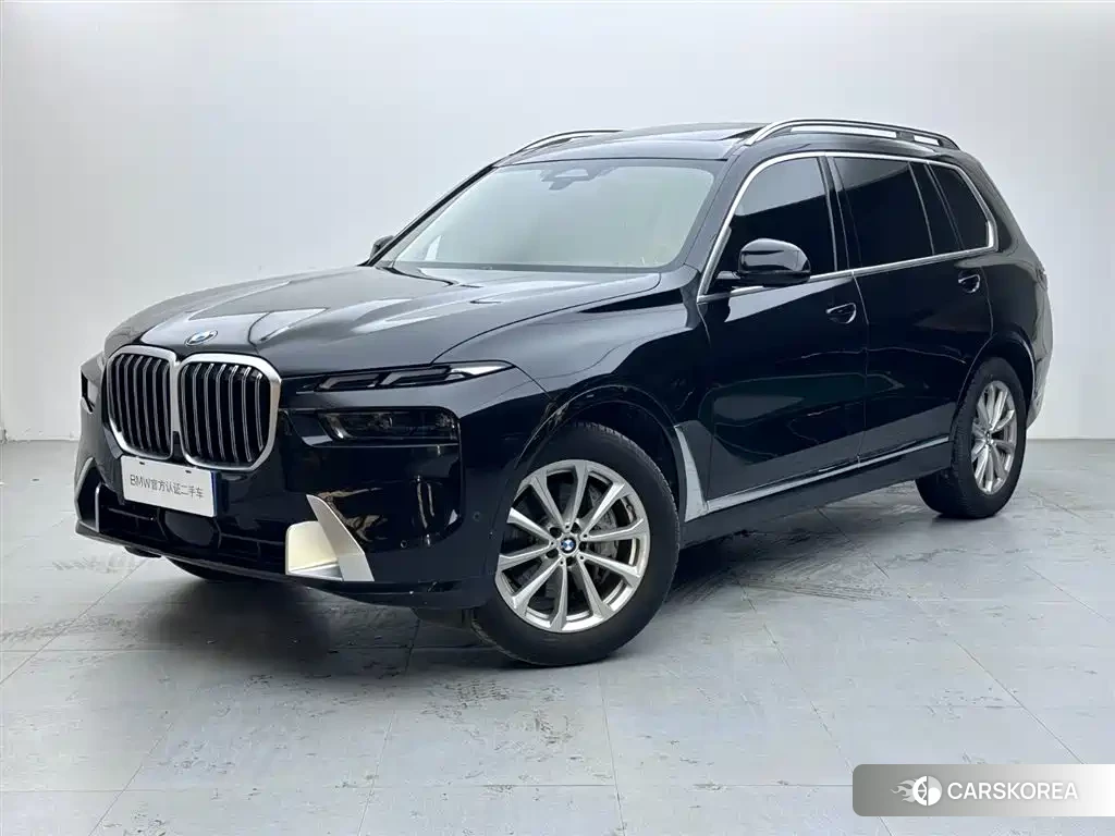 BMW X7 2023 Черный из Китая, фото 3