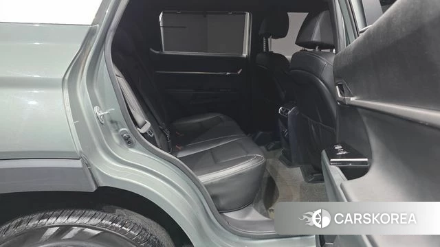 Ssangyong Torres 2023 Светло-зеленый из Кореи, фото 3