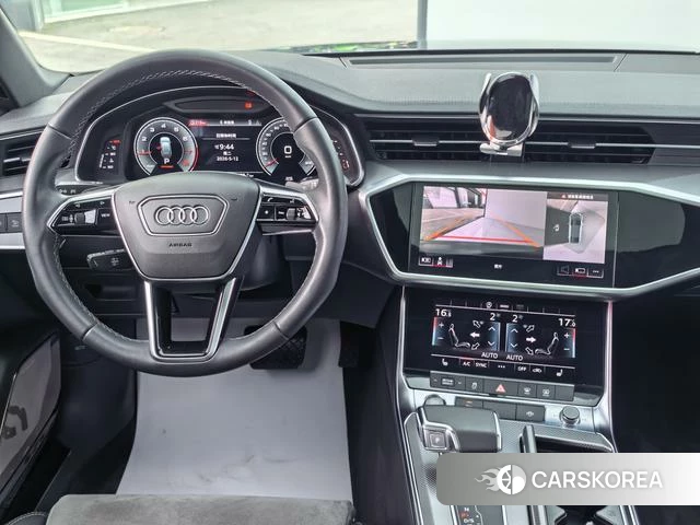 Audi A6L 2021 Темно-серый из Китая, фото 3