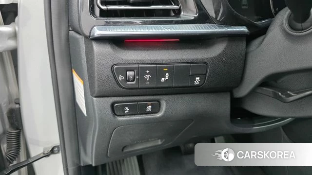 Kia Niro Plus 2022 Серебряный из Кореи, фото 3