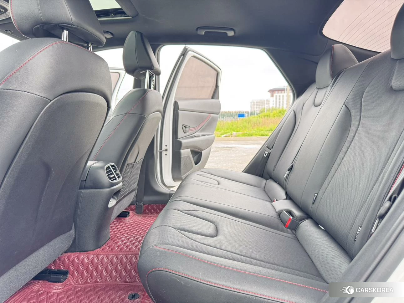 Hyundai Elantra 2022 Белый из Китая, фото 3
