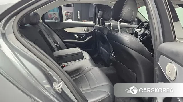 Mercedes-Benz C-Class W205 2018 Серый из Кореи, фото 3