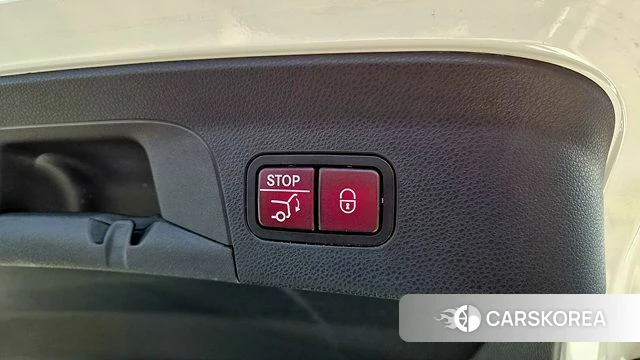 Mercedes-Benz GLC-Class X253 2020 Белый из Кореи, фото 3