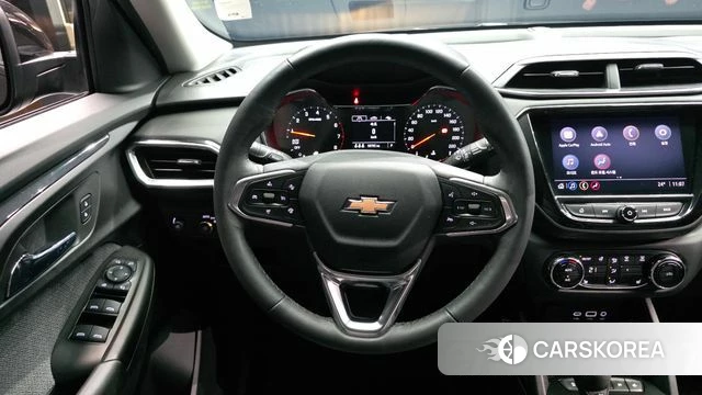 Chevrolet (GM Daewoo) Trailblazer 2021 Черный из Кореи, фото 3
