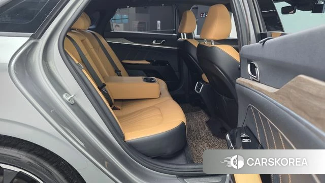 Kia K5 3rd generation 2020 Серебристо-серый из Кореи, фото 3