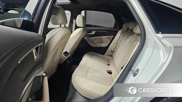 Audi A6 (C8) 2023 Белый из Кореи, фото 3