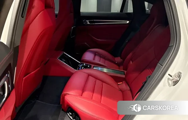 Porsche Panamera (971) 2022 Белый из Кореи, фото 3