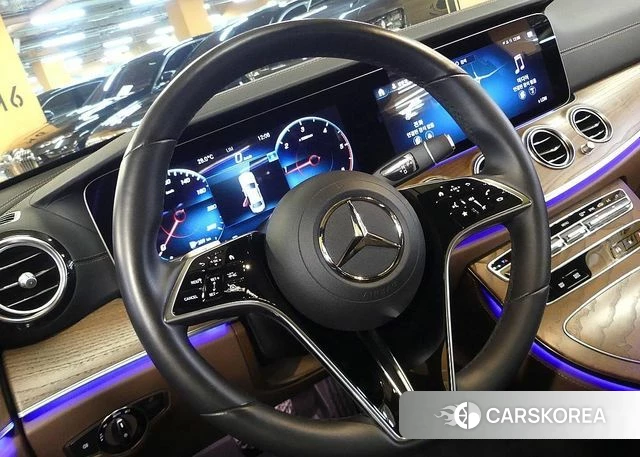 Mercedes-Benz E-Class W213 2023 Черный из Кореи, фото 3
