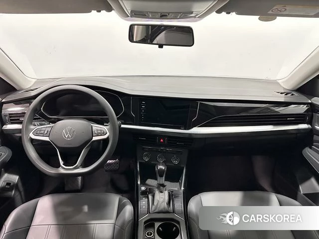 Volkswagen Passat 2025 Черный из Китая, фото 3