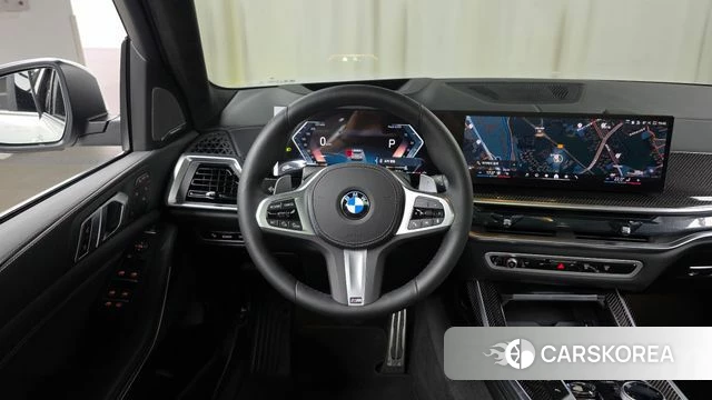 BMW X7 (G07) 2026 Белый из Кореи, фото 3