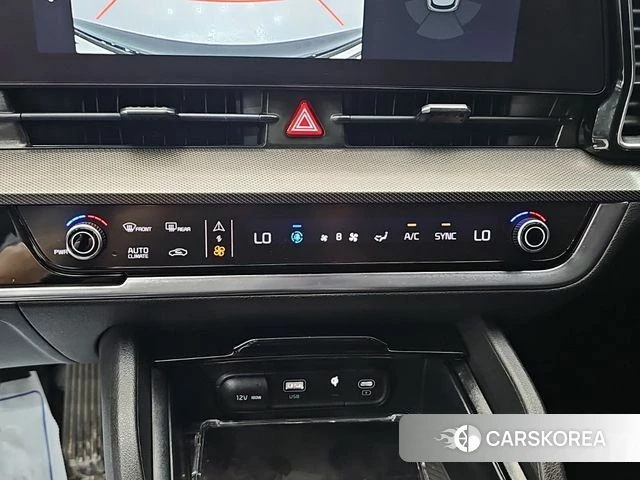 Kia Sportage 5th Generation 2022 Белый из Кореи, фото 3
