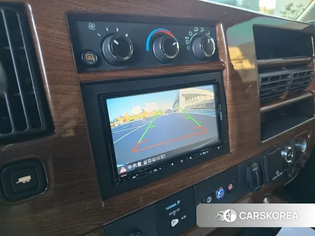 Chevrolet Express Van 2018 Белый из Кореи, фото 3