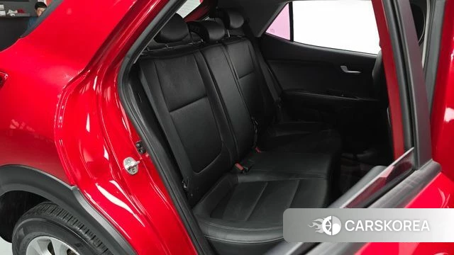 Kia Stonic 2018 Красный из Кореи, фото 3