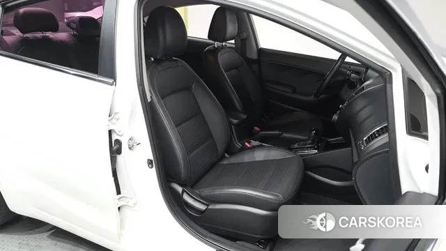 Kia The New K3 2018 Белый из Кореи, фото 3