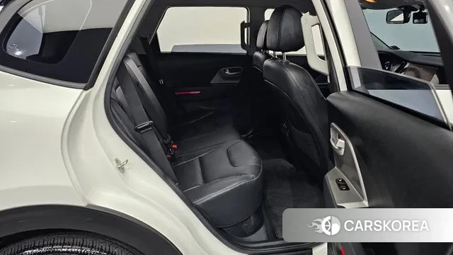 Kia Niro Plus 2022 Белый из Кореи, фото 3