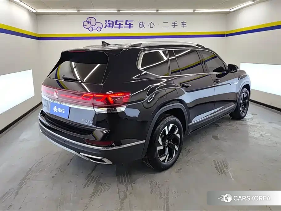 Volkswagen Tourang 2021 Черный из Китая, фото 4