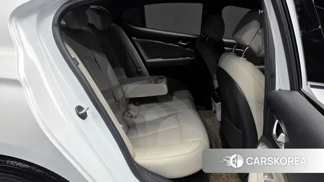 Genesis The New G70 2021 Белый из Кореи, фото 3