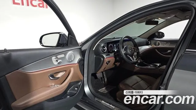 Mercedes-Benz E-Class W213 2019 Серый из Кореи, фото 3