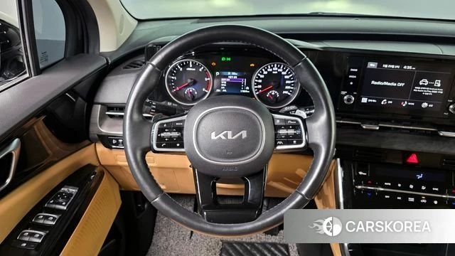 Kia Carnival 4th generation 2022 Черный из Кореи, фото 3