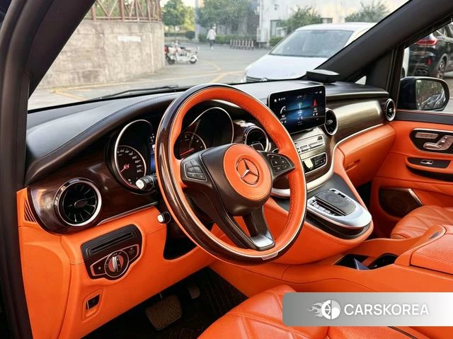 Mercedes-Benz V-class 2024 Черный из Китая, фото 3