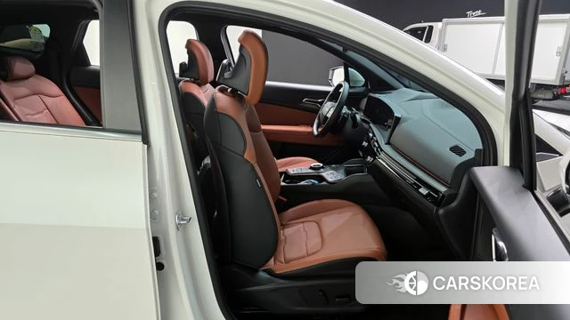 Kia The New Sportage 5th Generation 2025 Белый из Кореи, фото 3