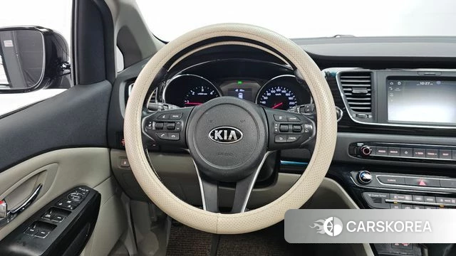 Kia The New Carnival 2018 Черный из Кореи, фото 3