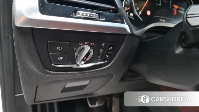 BMW X4 (G02) 2019 Белый из Кореи, фото 3