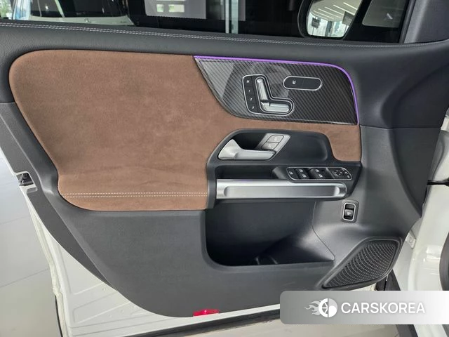 Mercedes-Benz GLB-Class X247 2025 Белый из Кореи, фото 3