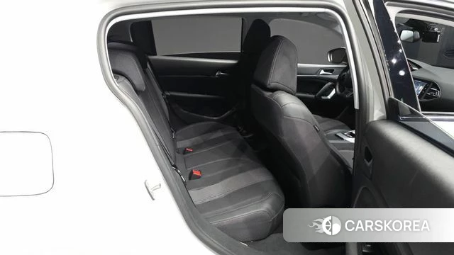 Peugeot 308 second generation 2019 Белый из Кореи, фото 3