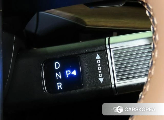 Hyundai Santa Fe (MX5) 2024 Белый из Кореи, фото 3