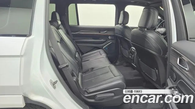 Jeep Grand Cherokee (WL) id 2687096 из Кореи 3