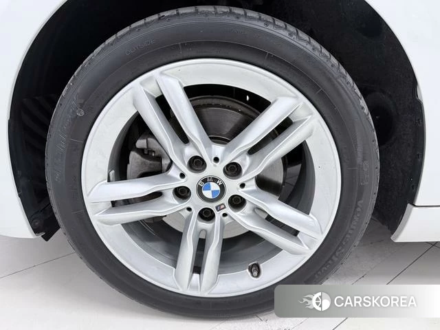 BMW 1 series 2022 Белый из Китая, фото 3