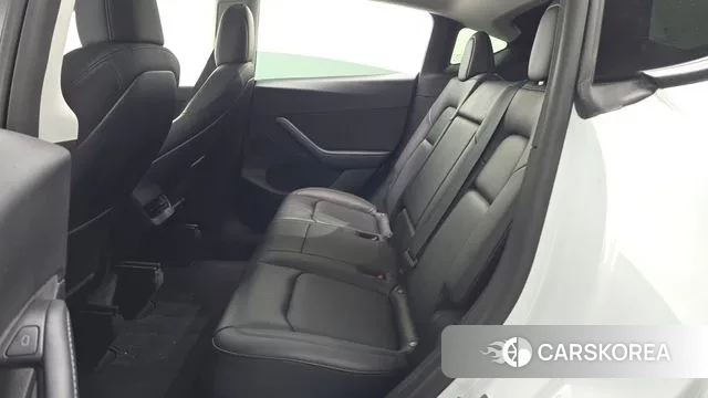 Tesla Model Y 2022 Белый из Кореи, фото 3