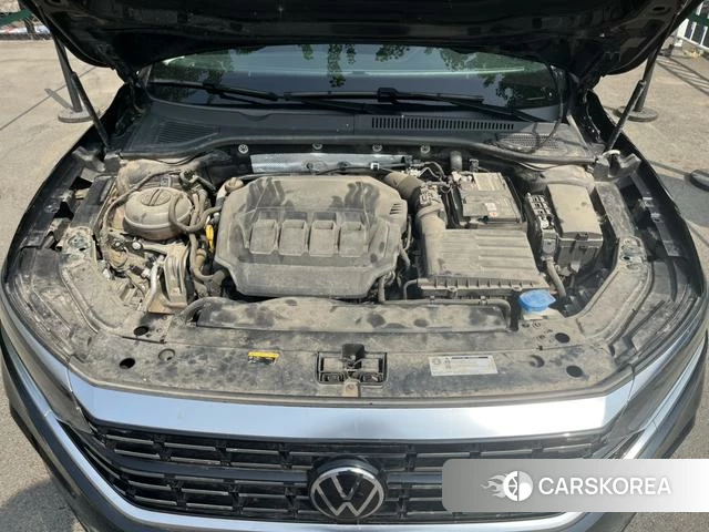 Volkswagen Passat 2021 Черный из Китая, фото 3