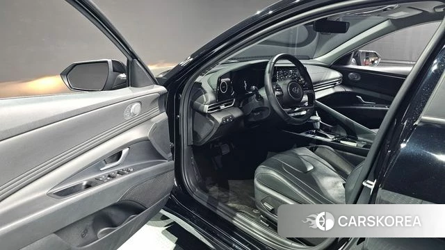 Hyundai Avante Hybrid (CN7) 2022 Черный из Кореи, фото 3