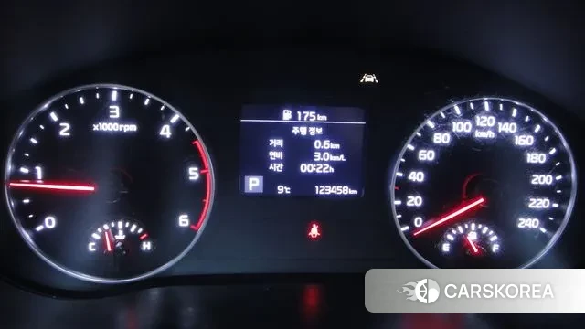 Kia Seltos 2021 Белый из Кореи, фото 3