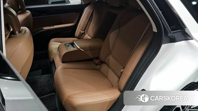 Hyundai Grandeur Hybrid (GN7) 2023 Белый из Кореи, фото 3