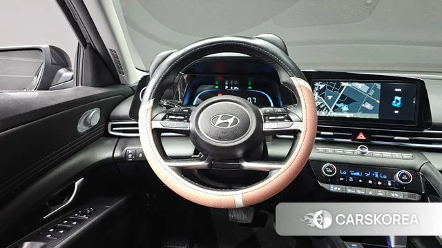 Hyundai The New Avante (CN7) 2024 Черный из Кореи, фото 3