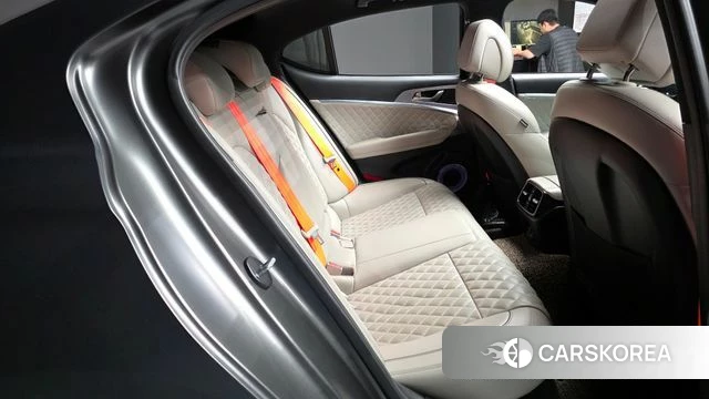 Genesis The New G70 2022 Серый из Кореи, фото 3