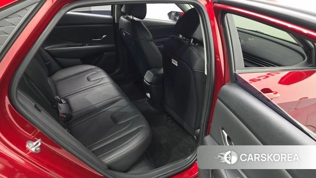 Hyundai The New Avante Hybrid (CN7) 2023 Красный из Кореи, фото 3