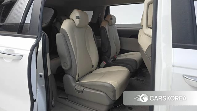 Kia Carnival 4th generation 2022 Белый из Кореи, фото 3
