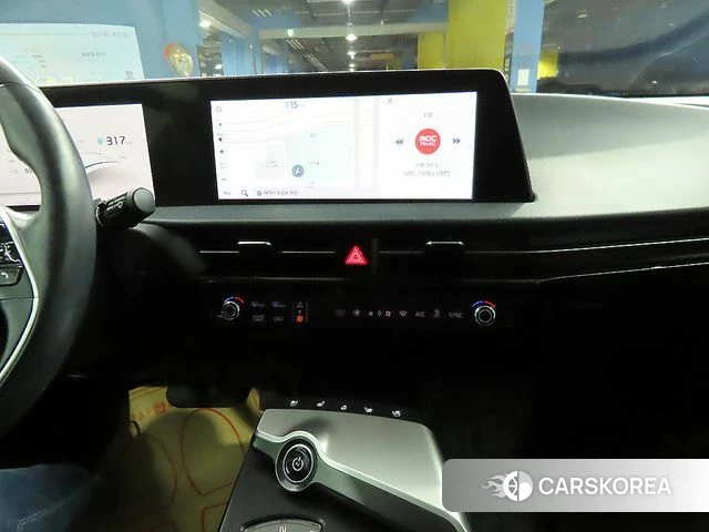 Kia EV6 2022 Черный из Кореи, фото 3