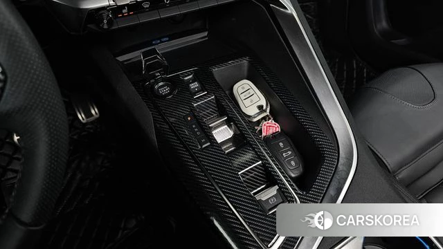 Peugeot 5008 second generation 2024 Белый из Кореи, фото 3