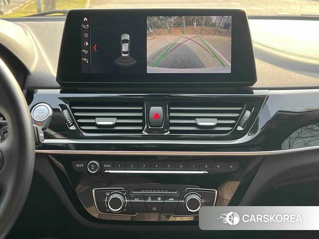 BMW 1 series 2023 Белый из Китая, фото 3