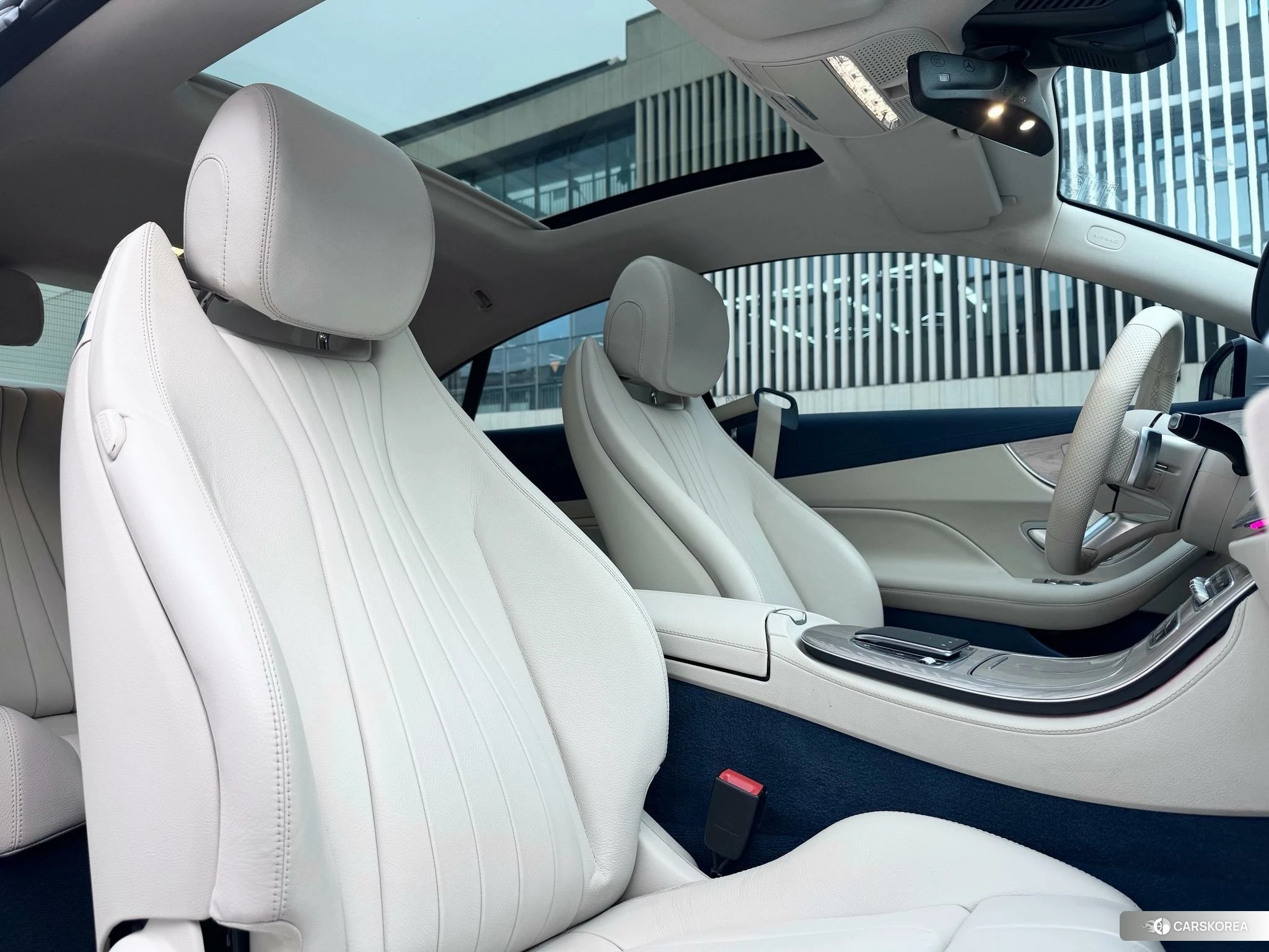 Mercedes-Benz E-class (imported) 2022 Белый из Китая, фото 3