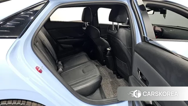 Hyundai Avante (CN7) 2022 Небесно-голубой из Кореи, фото 3